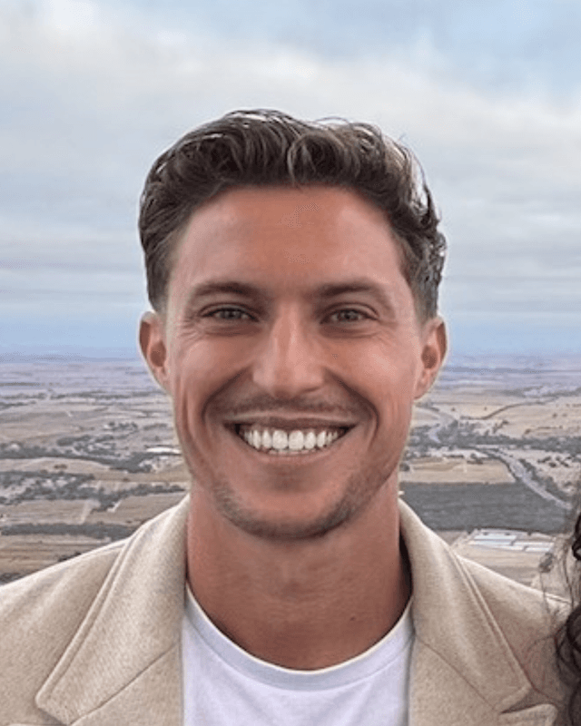 Jes, Co-Founder at Vana Care